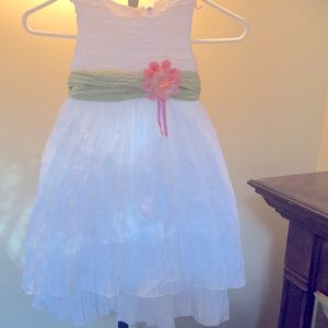 Summer White is sheer delight!